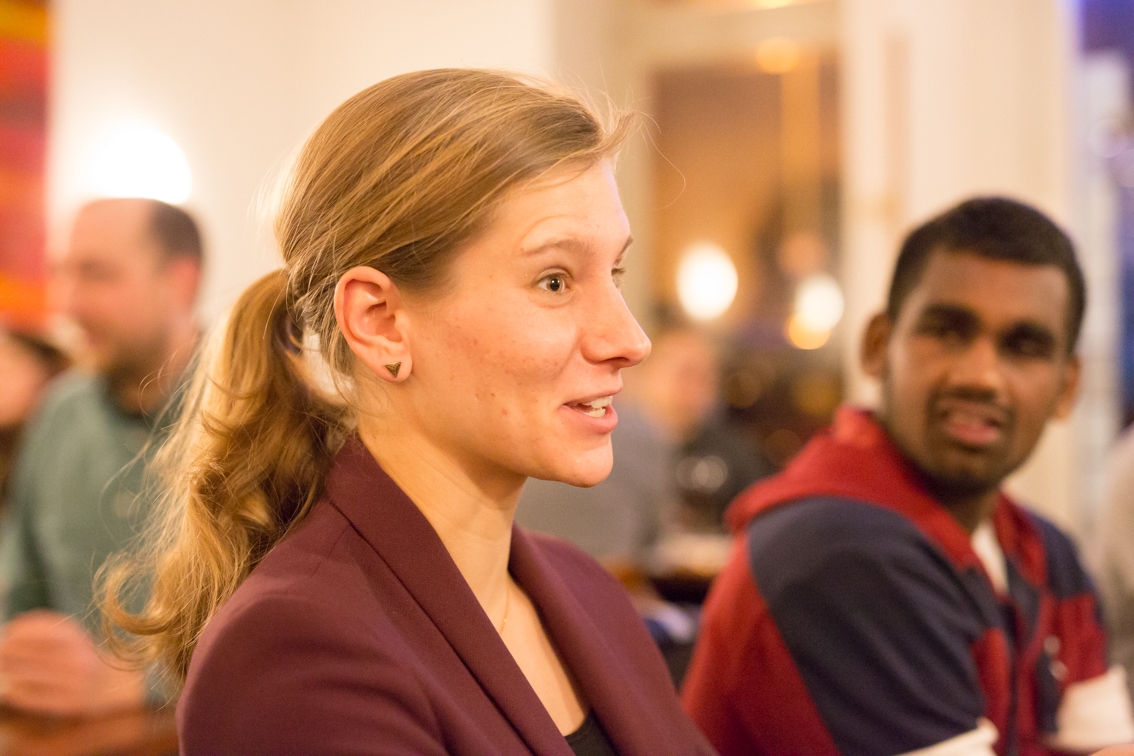 Eva Busemann kann sich noch gut daran erinnern, wie es war, als Tochter aus einem Nicht-Akademiker-Haushalt an die Universität zu kommen.