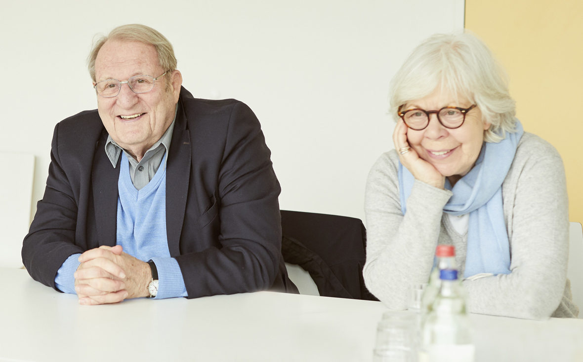 Theo Froehlich und Marlies Paschen von den Freunden der Kinderklinik des UK Eppendorf e.V.