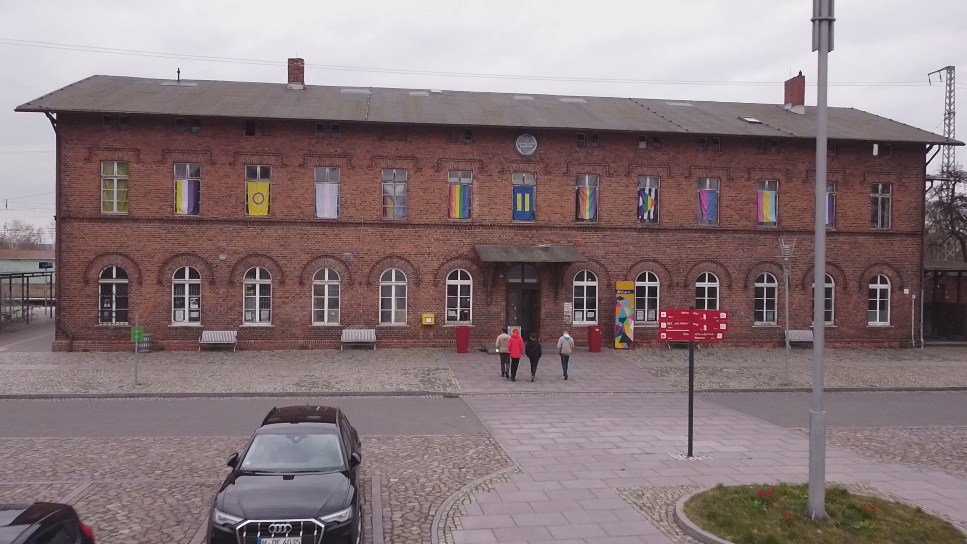 Der Demokratiebahnhof in Anklam ist ein Vernetzungs- und Begegnungsort für Kinder, Jugendliche und Erwachsene.